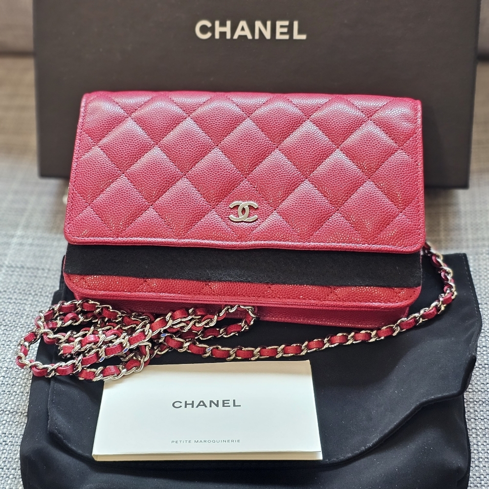 Chanel Caviar Wallet On Chain Red